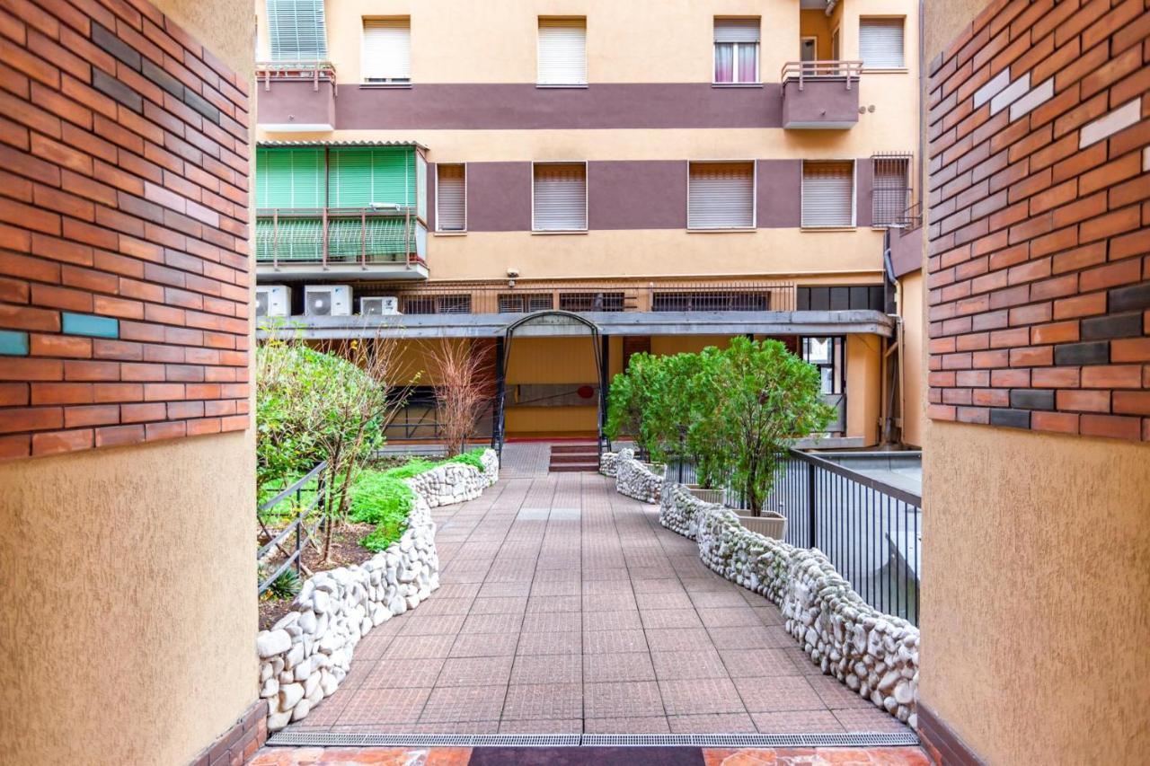 Ripamonti Budget Apartment Milán Exterior foto